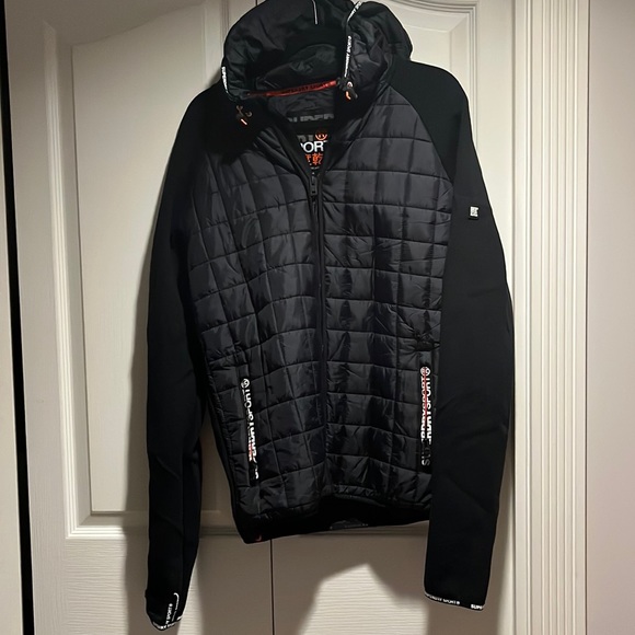 Super dry men’s black gym tech collection in size M - Picture 1 of 12